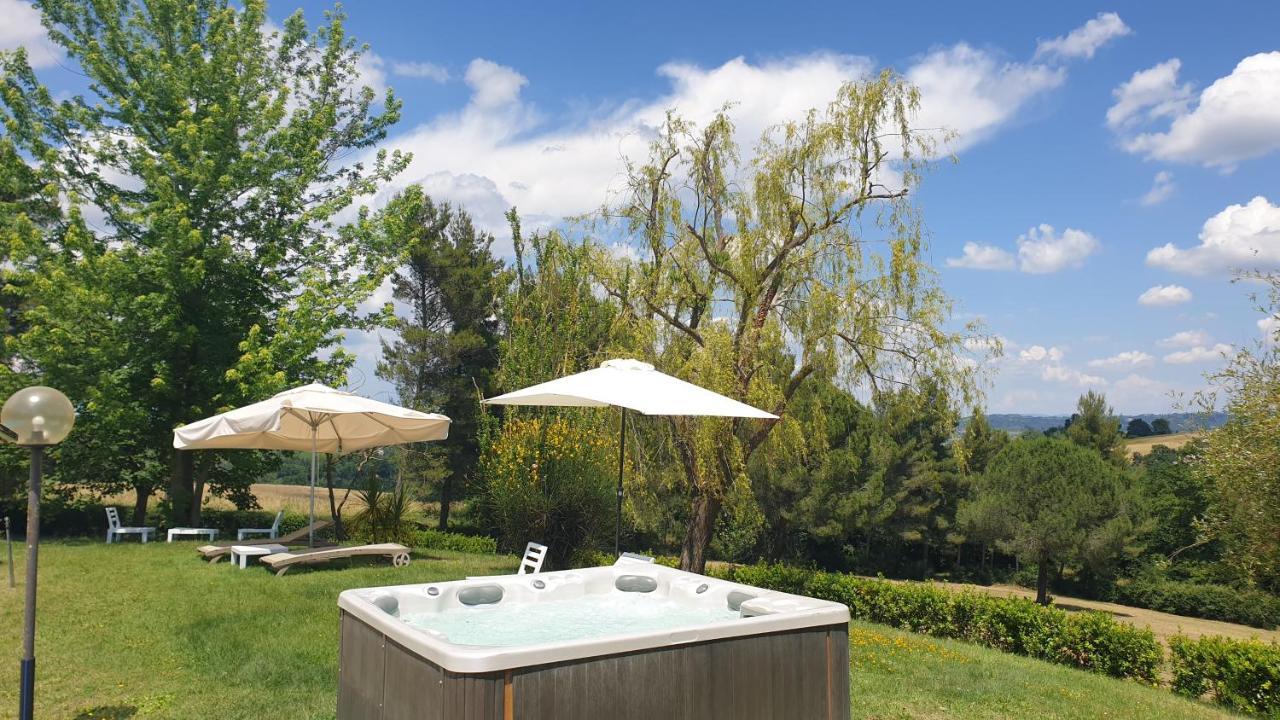 Agriturismo Colleverde Selvatelle Eksteriør billede