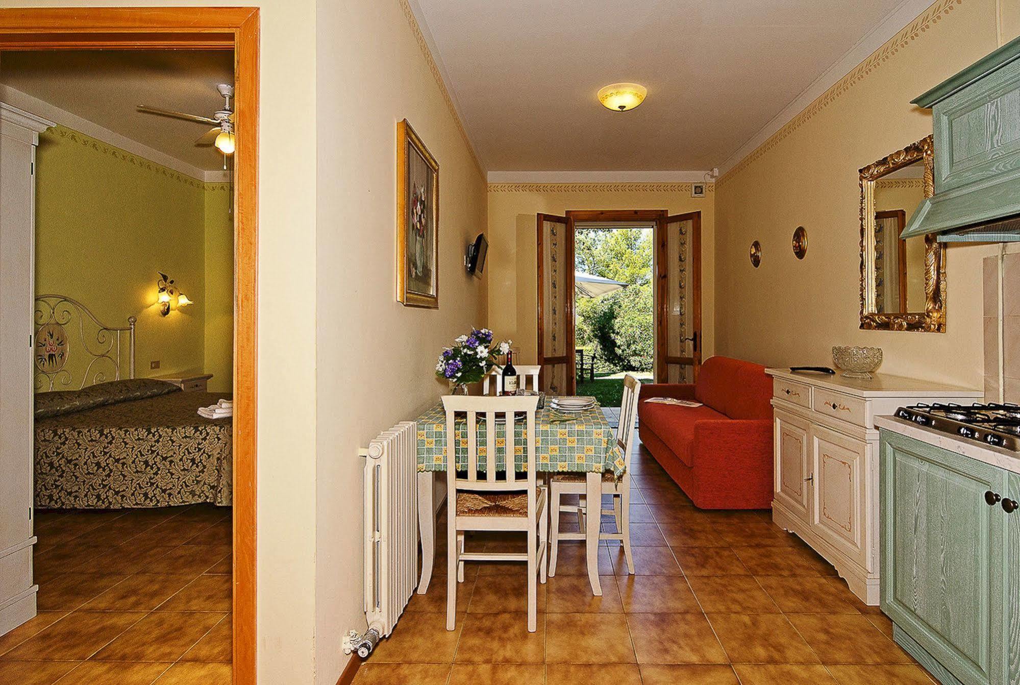 Agriturismo Colleverde Selvatelle Eksteriør billede